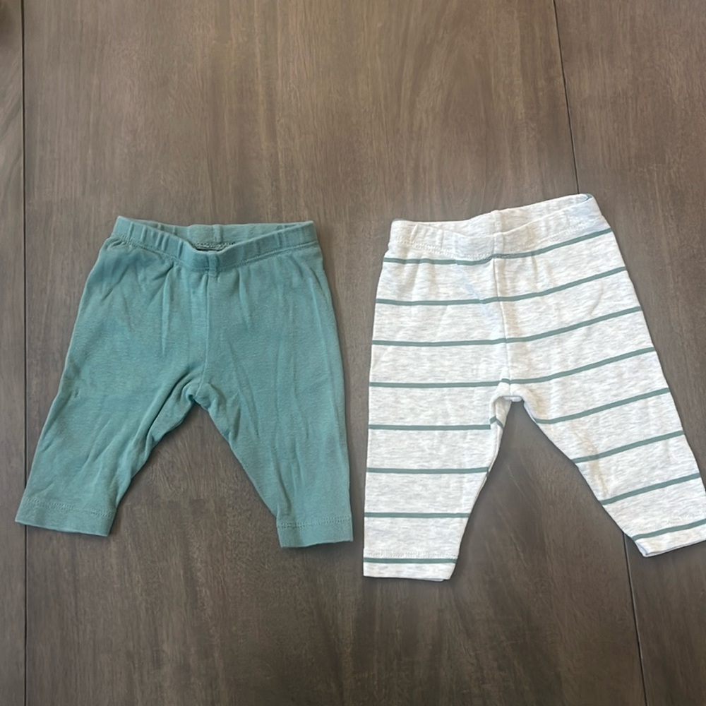 Carter’s 2 pack thin comfy pants size 3 months